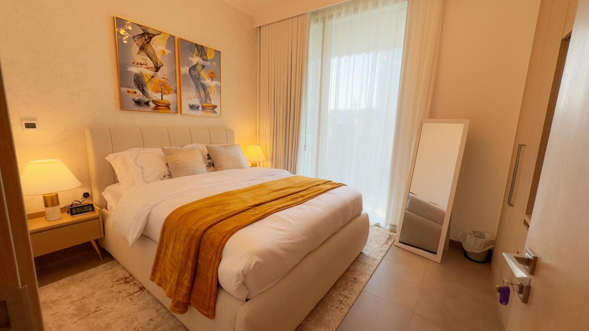 Luxury 2 Bedroom Poolside Haven In Creek Harbour * Dubái