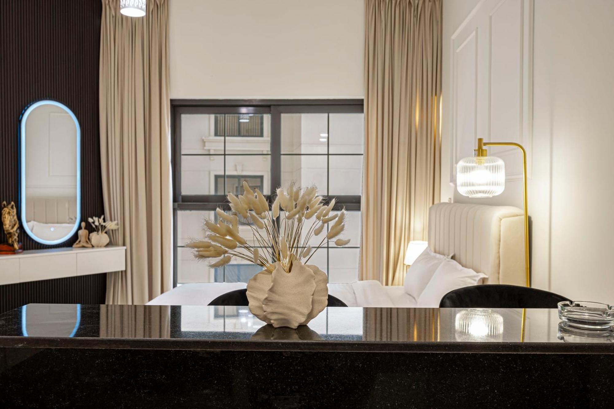 Prime Location In Dubailand Apartamento