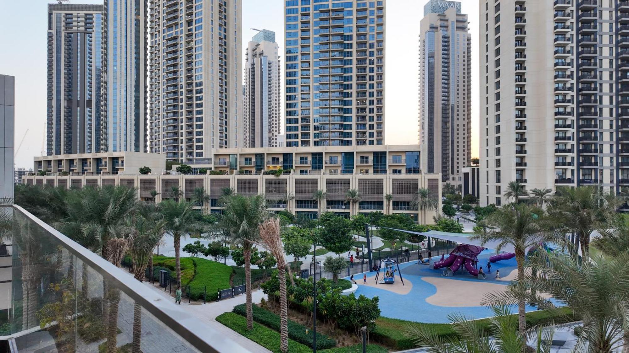 Luxury 2 Bedroom Poolside Haven In Creek Harbour Apartamento *