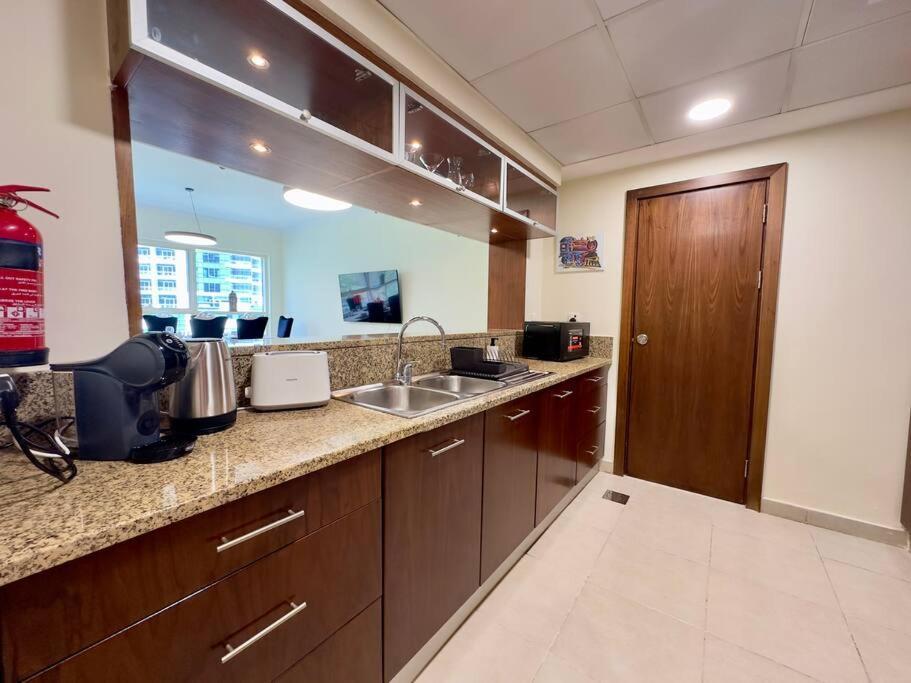 Dar Vacation - Charming 2br In Marina Dubaï