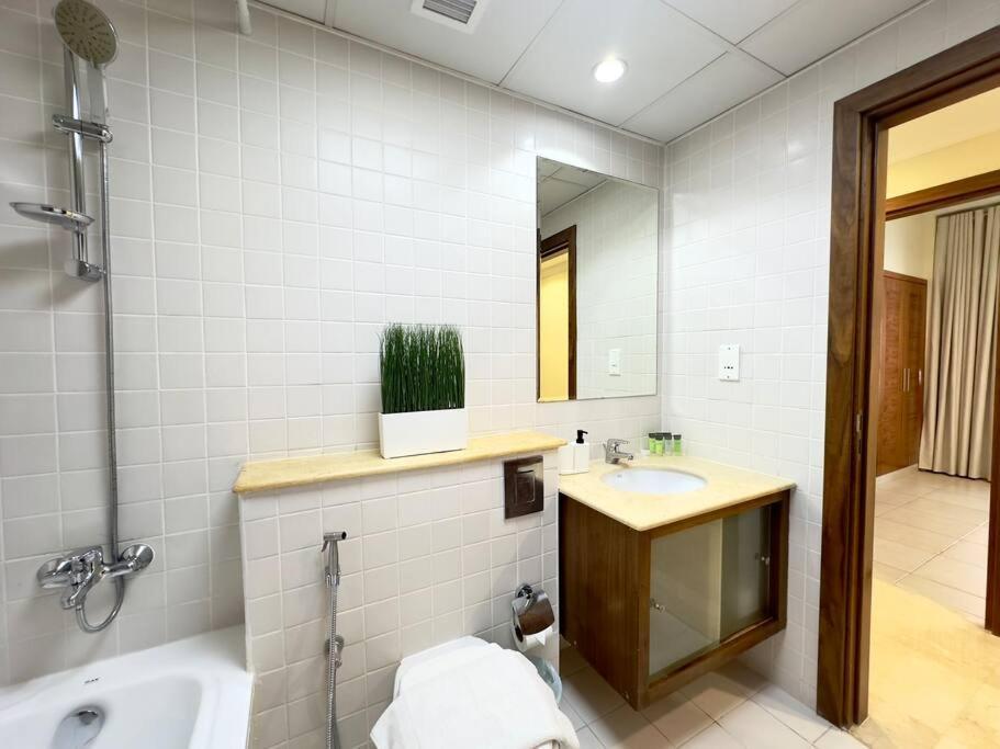 Appartement Dar Vacation - Charming 2br In Marina Dubaï