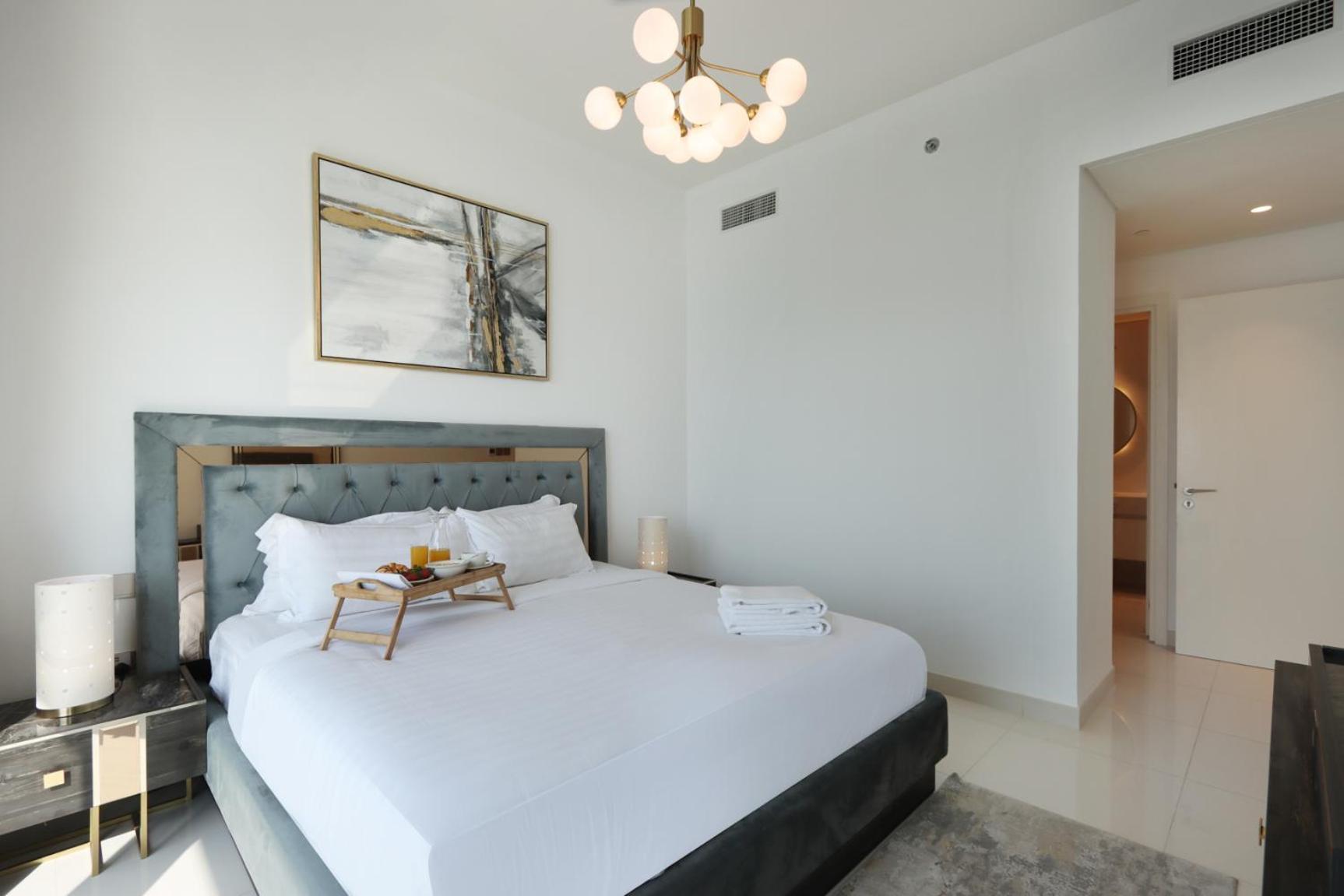 Livbnb - 2b With Sea View Emaar Beachfront * Dubaï