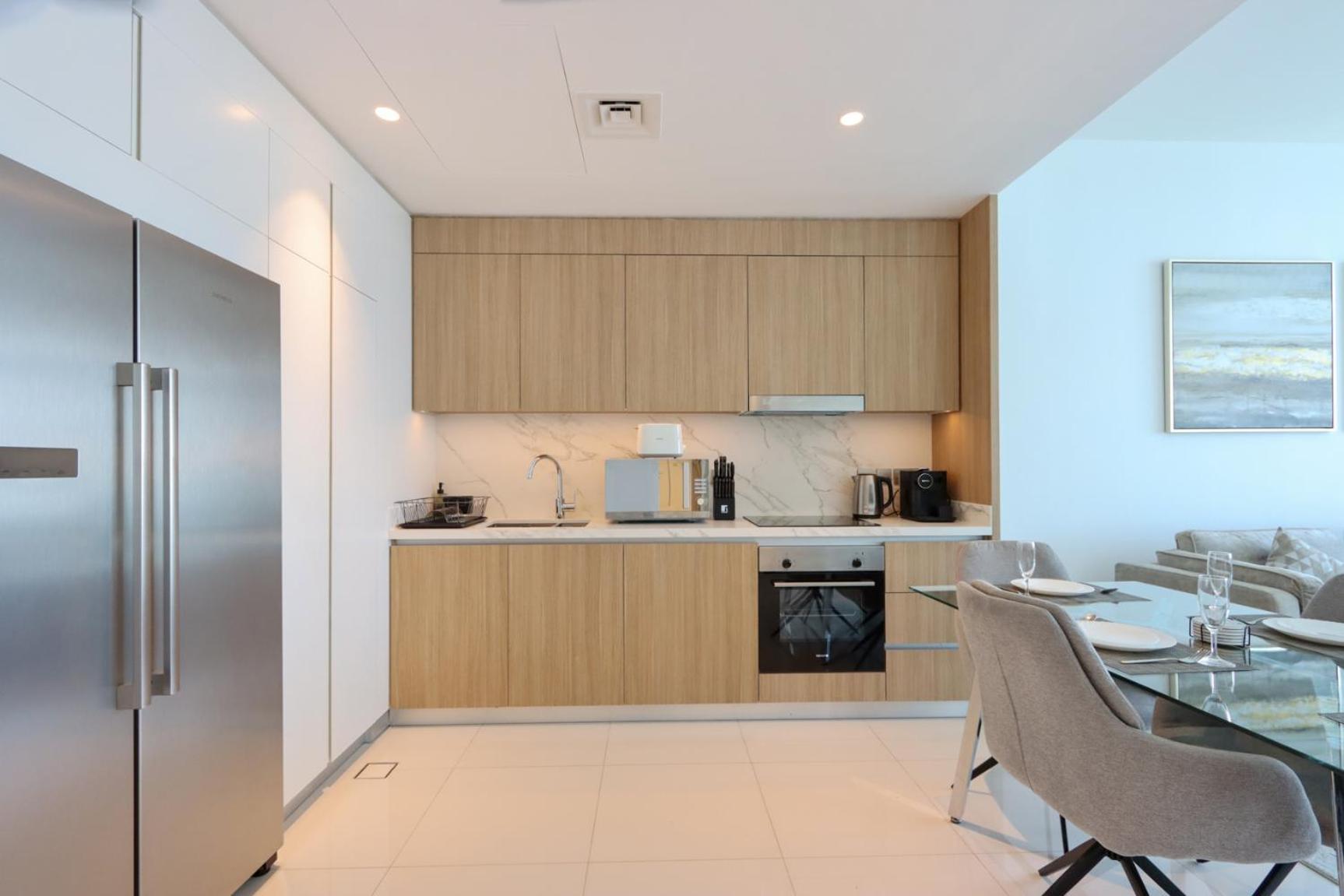 Livbnb - 2b With Sea View Emaar Beachfront Appartement Dubaï