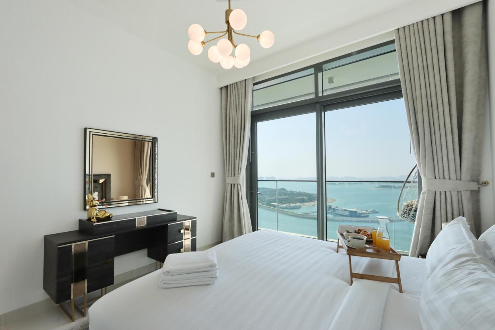 Livbnb - 2b With Sea View Emaar Beachfront Dubaï
