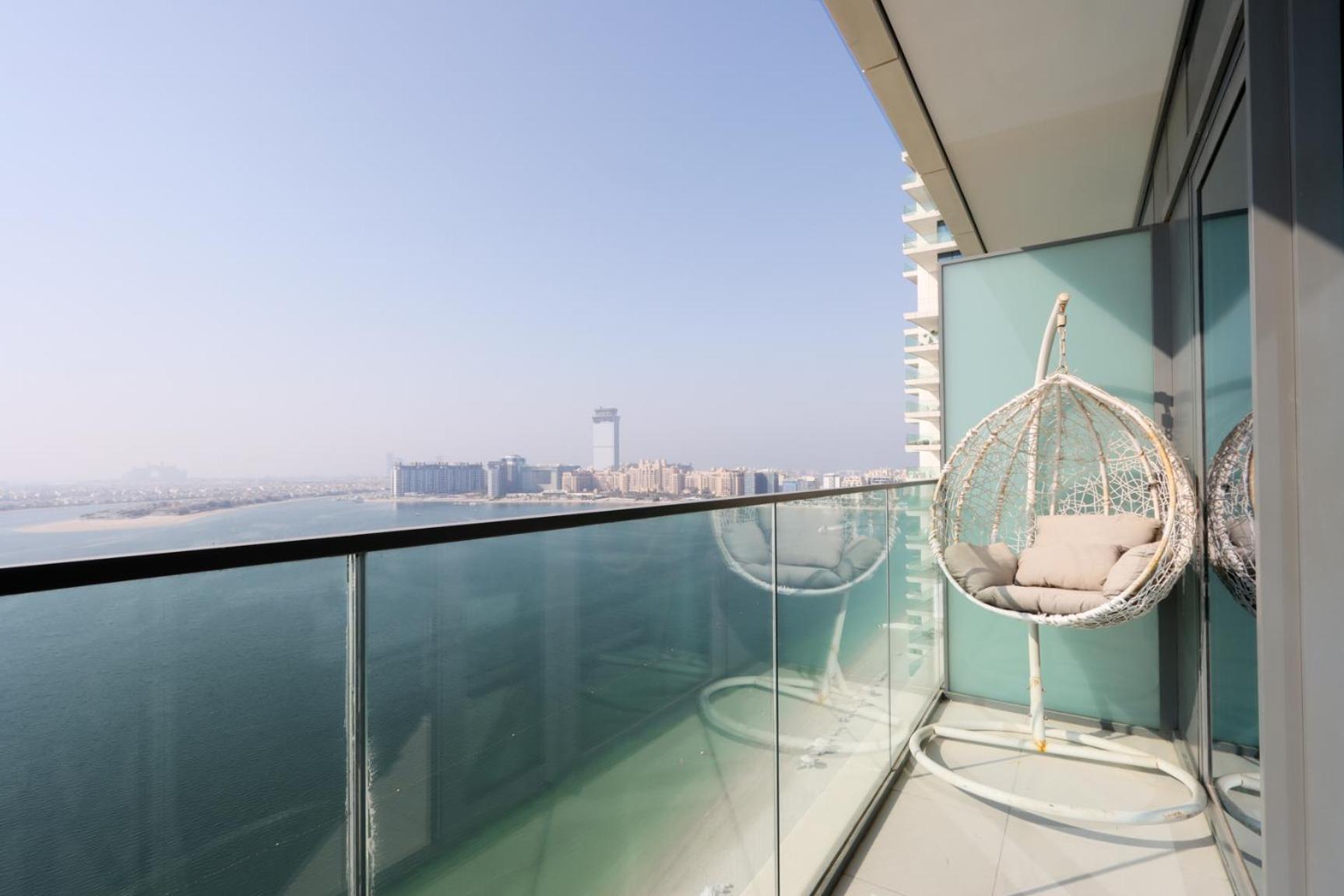 Livbnb - 2b With Sea View Emaar Beachfront Appartement *
