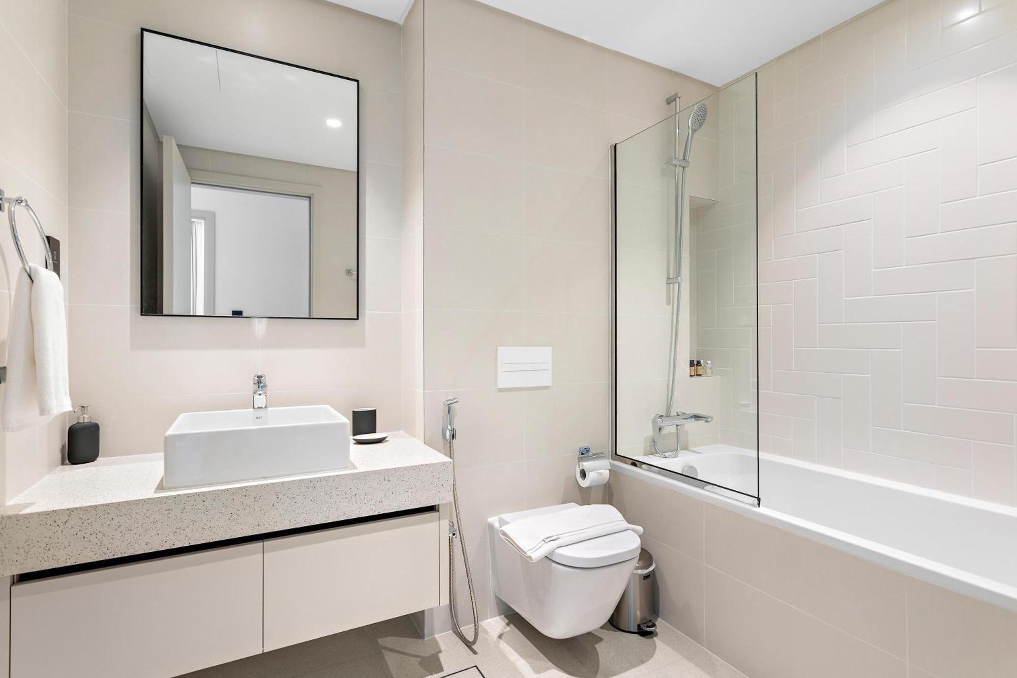 Appartement Silkhaus 1bdr With Access In Marina Vista Dubaï
