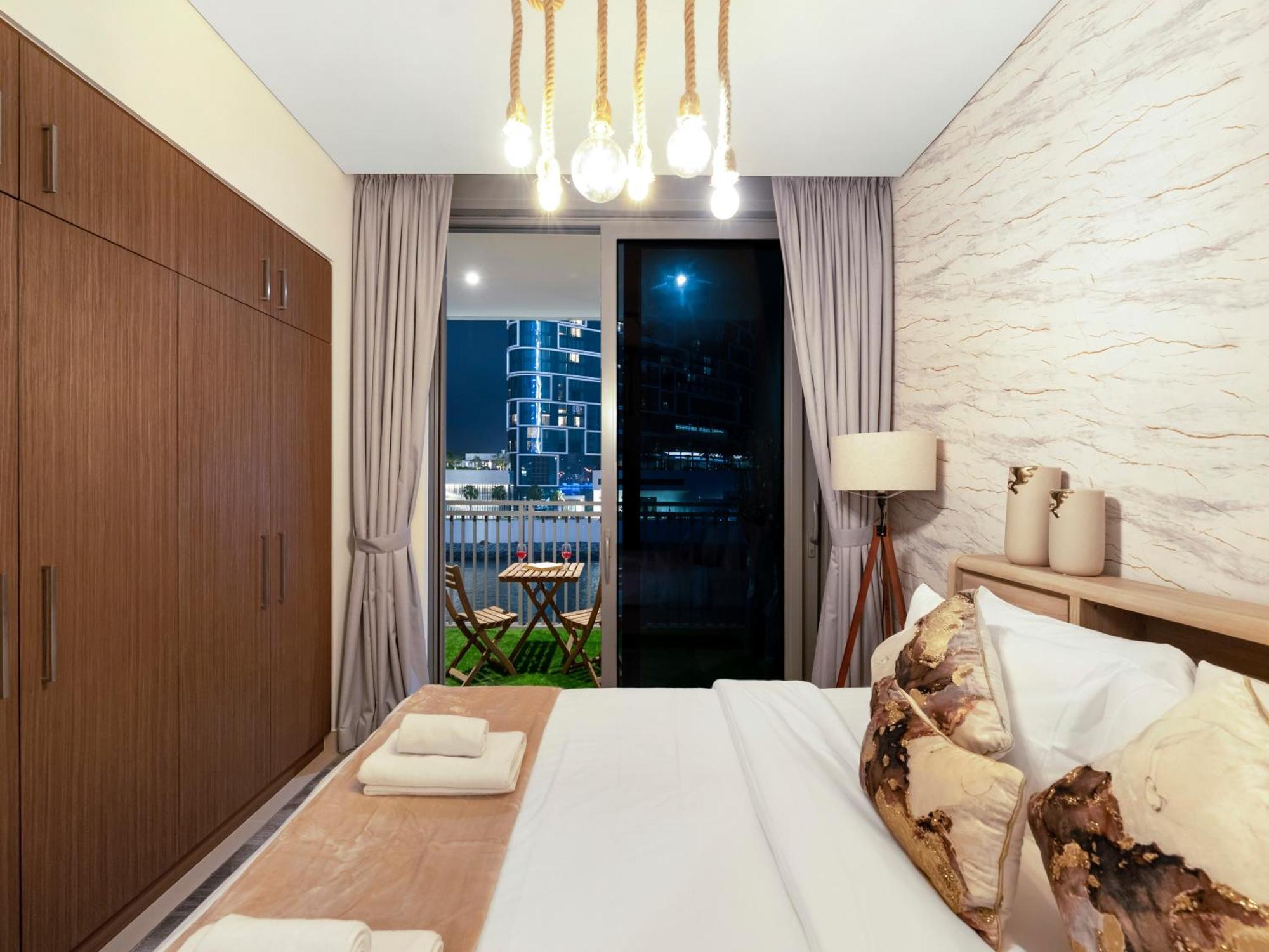 Luxurious 1bhk With Marina Waterfront & Eye Views In Jbr, Marina Apartamento *