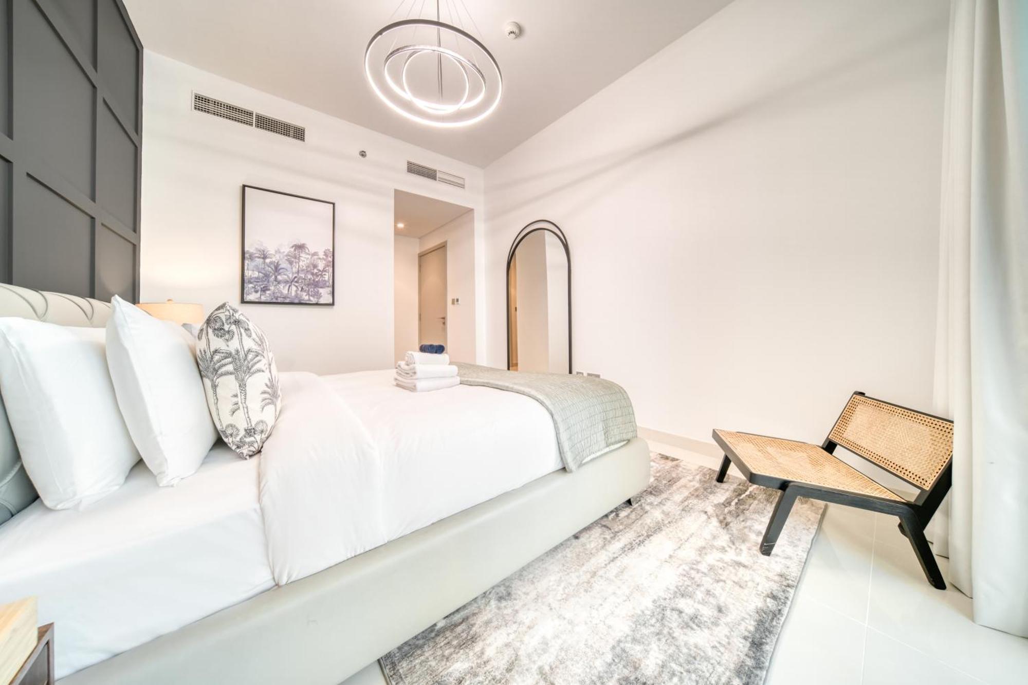 Apartamento Chic 2br With Iconic Eye And Palm Views Dubai