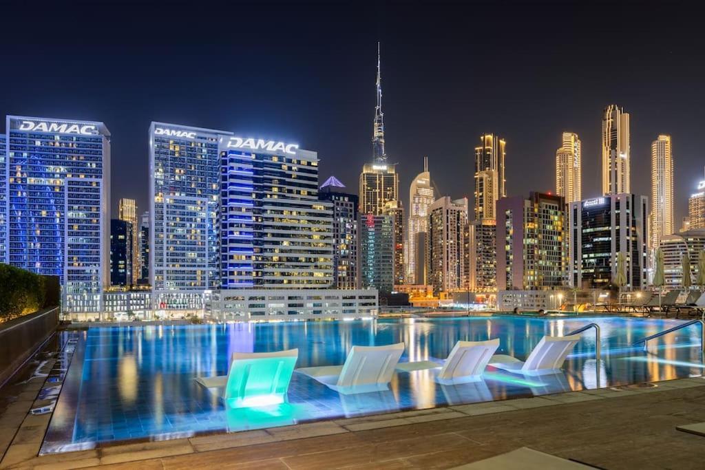 Appartement Waves - Elegant Retreat In Business Bay