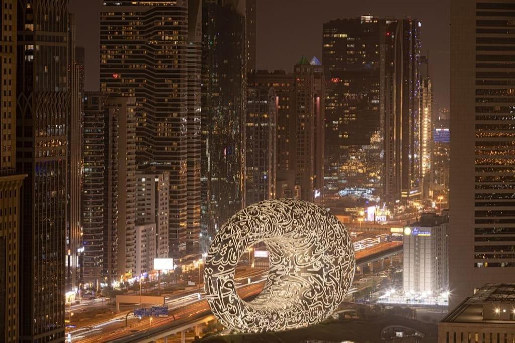 Difc Luxury 1-bed With Stunning Views Holiday home