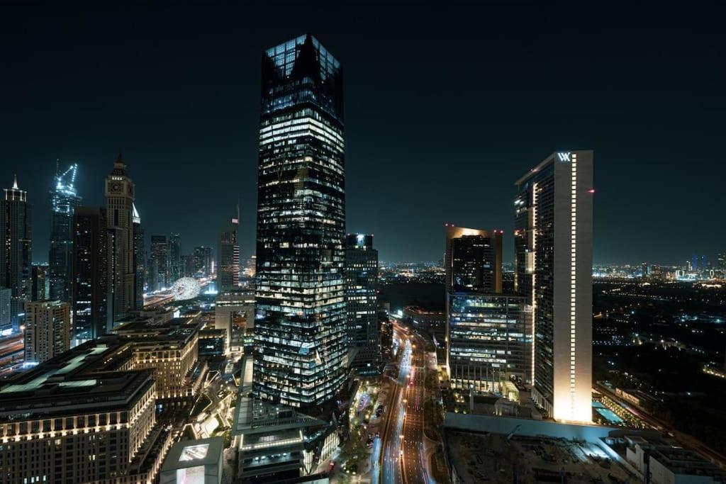 Difc Luxury 1-bed With Stunning Views Holiday home Dubai