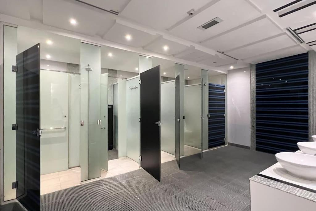 Difc Luxury 1-bed With Stunning Views Holiday home *