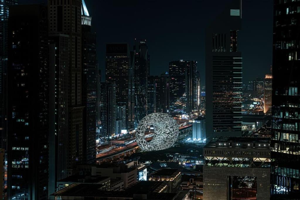 Difc Luxury 1-bed With Stunning Views Holiday home Dubai