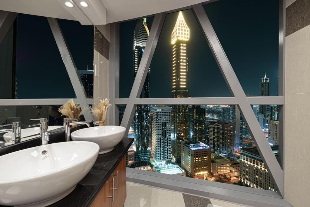 Difc Luxury 1-bed With Stunning Views * Dubai