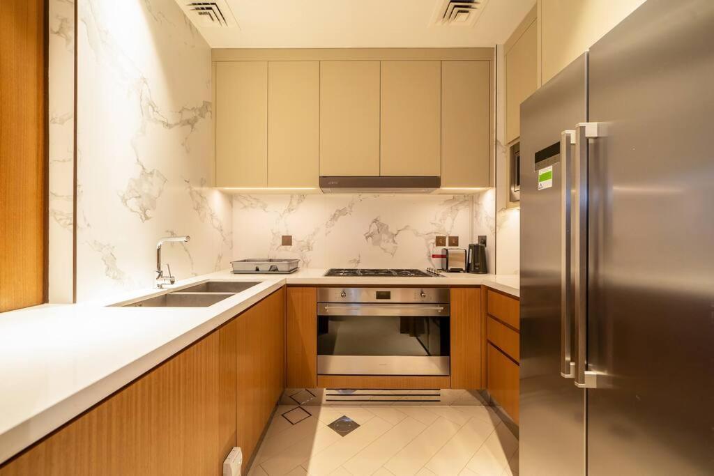Newarabian 3 Bedroom Address Opera Downtown