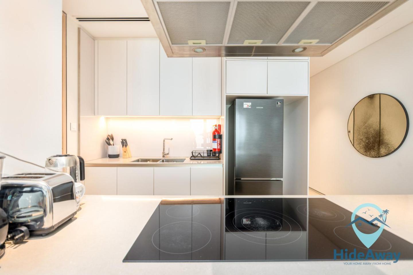 Appartement 3br Seaview Jbr Address *