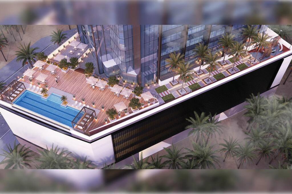 Comfortable 2-br In Jvc, With Balcony