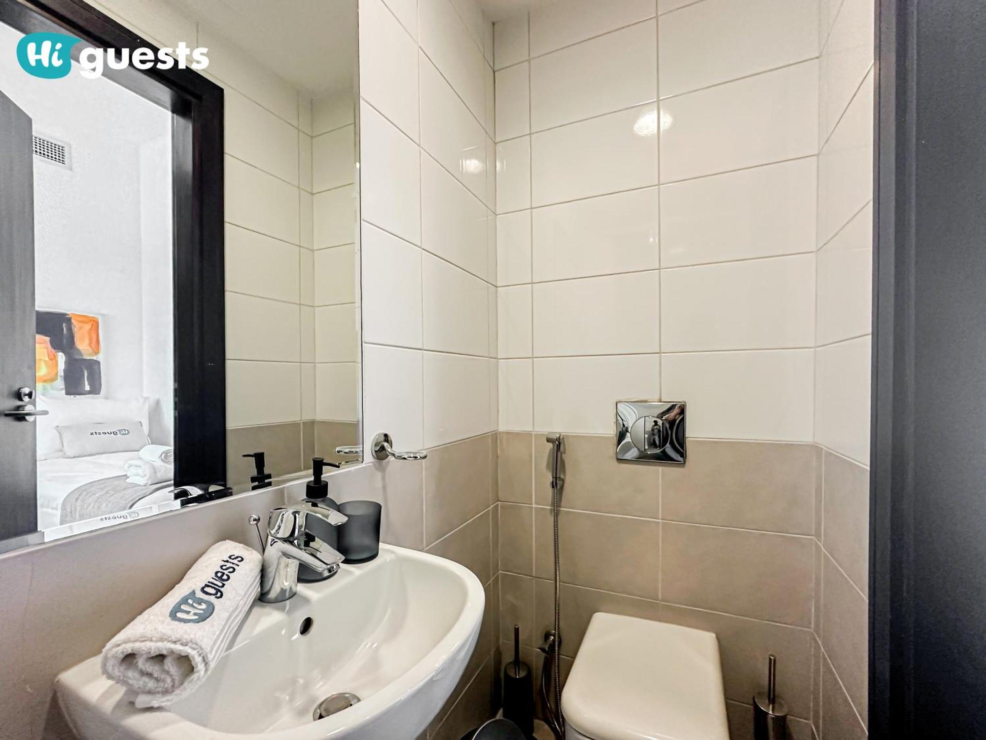 Higuests - Premier Beachfront Stylish 2br Maid Appartement