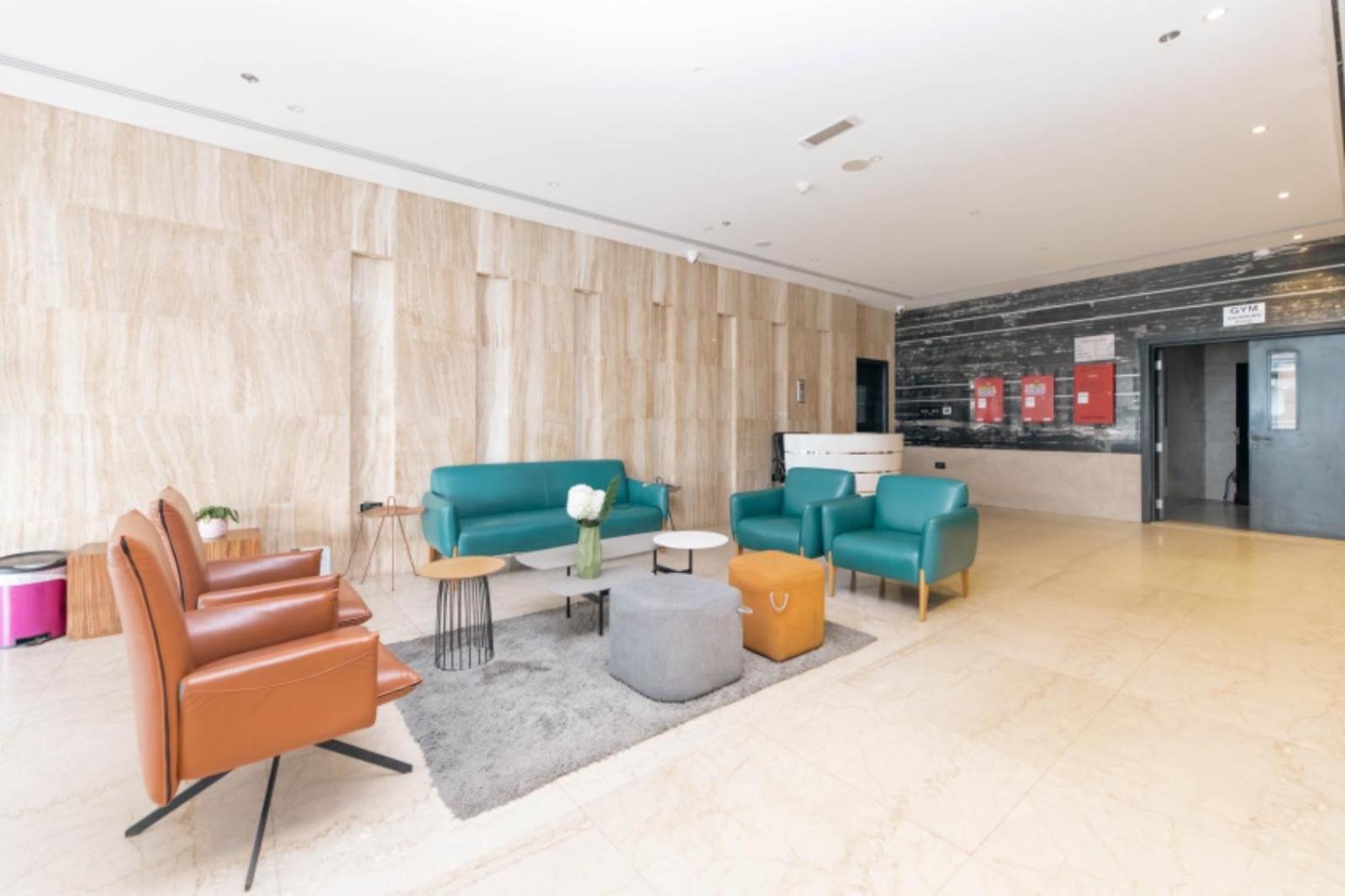 Apartamento Skyline With Balcony In Marina Dubai
