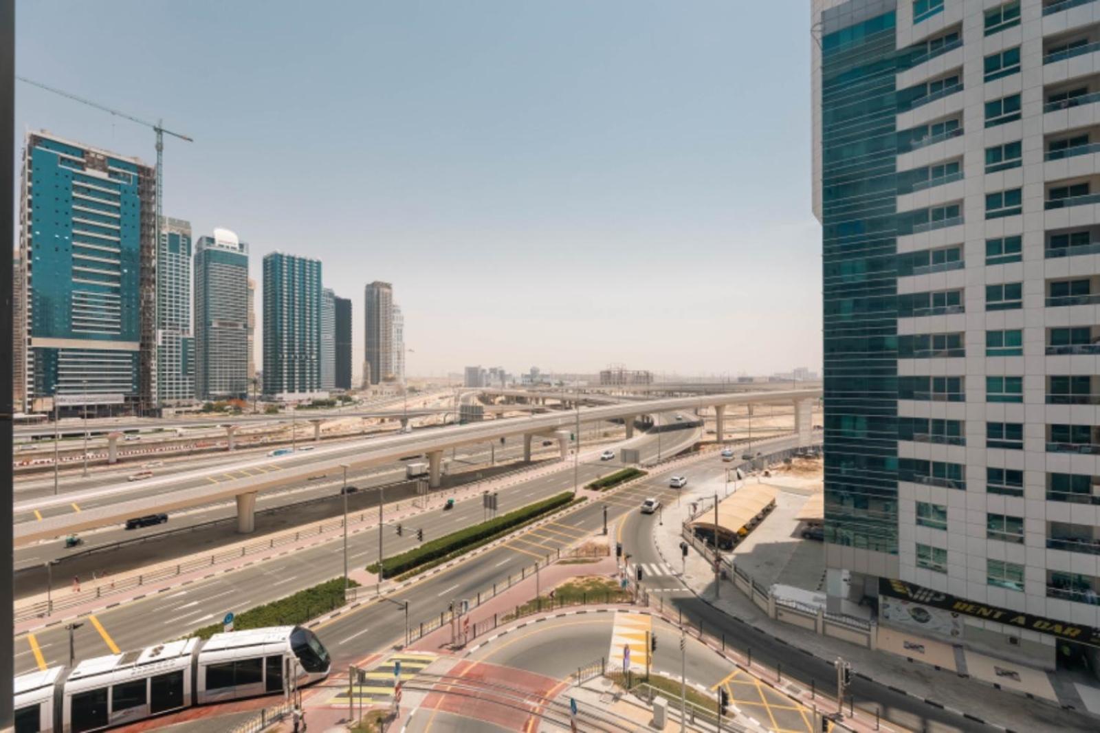 Skyline With Balcony In Marina Appartement Dubaï