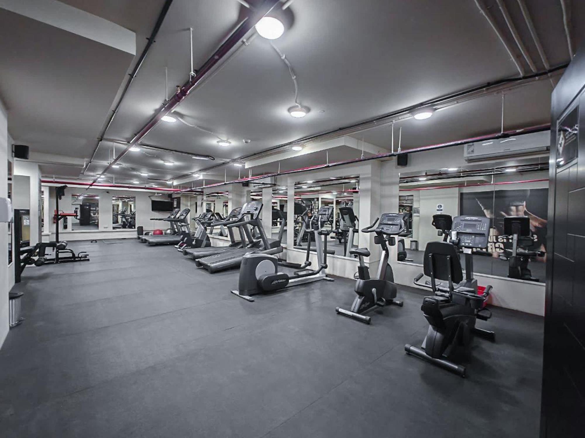 Lejlighed Glorious With Easy Access In Bay Square 9, Business Bay *