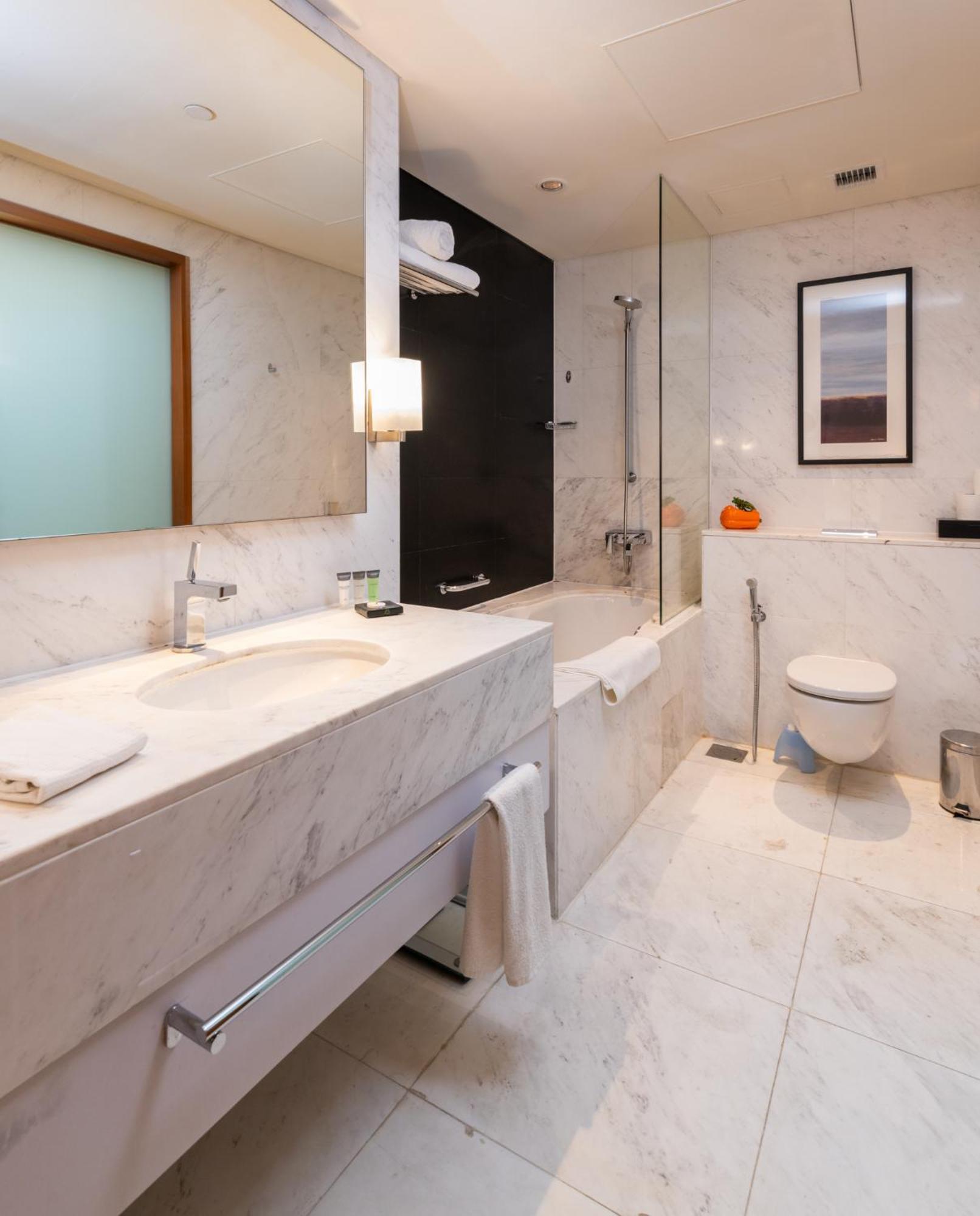 Exceptional 1br At Kempinski Central Avenue Appartement