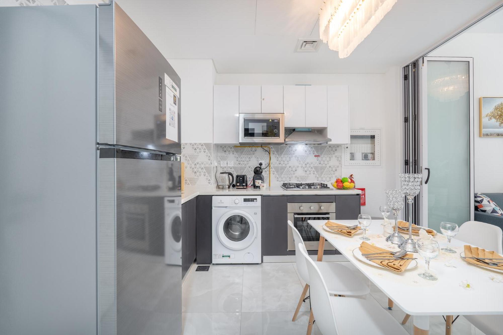 Appartement Vogue Elegance At Pearlz Near Metro Dubaï