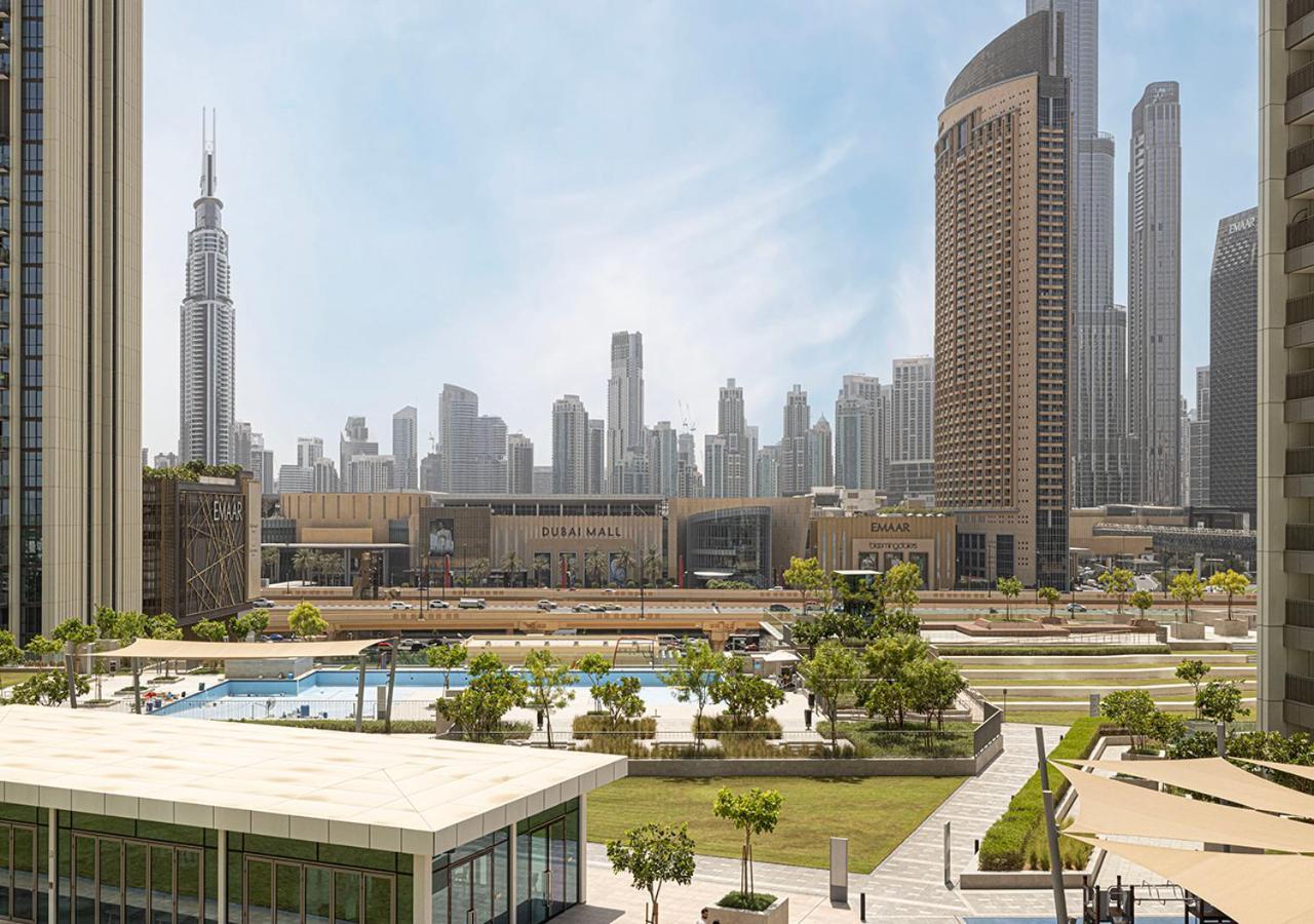 Luxurious Burj Khalifa View 5 Star 4bd In Downtown With Mall Access - Brand New