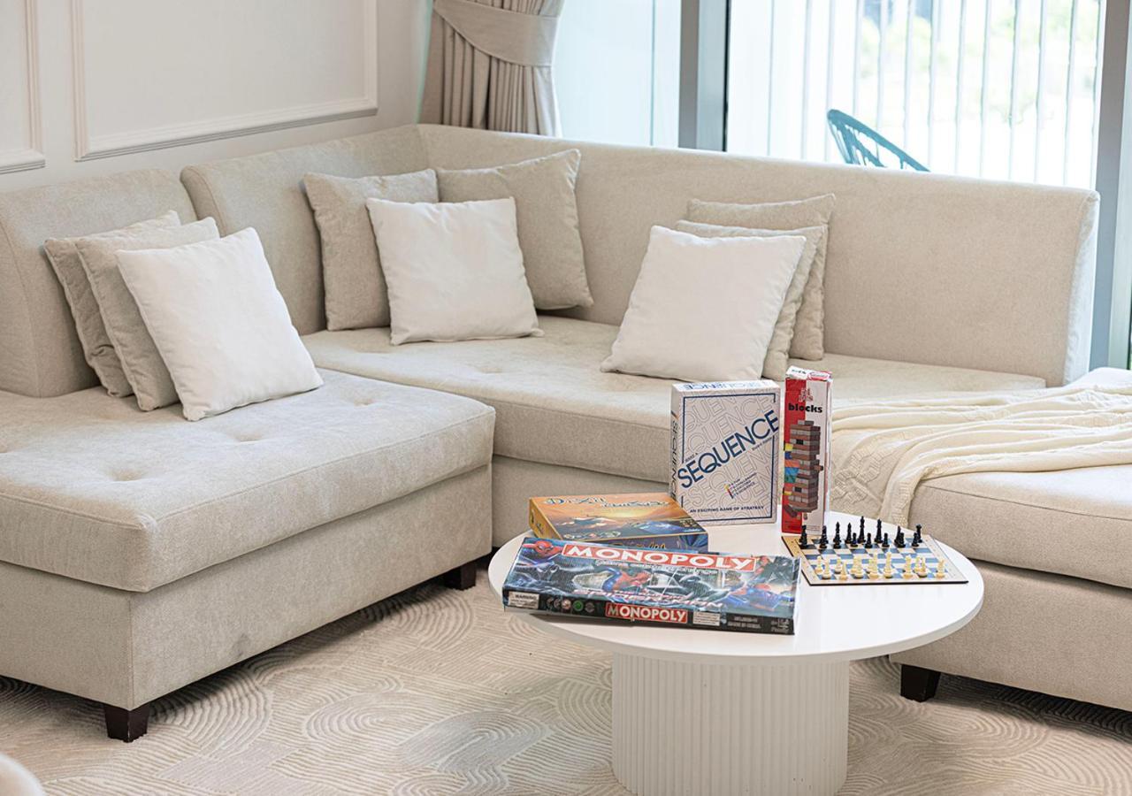 Apartment Luxurious Burj Khalifa View 5 Star 4bd In Downtown With Mall Access - Brand New Dubai