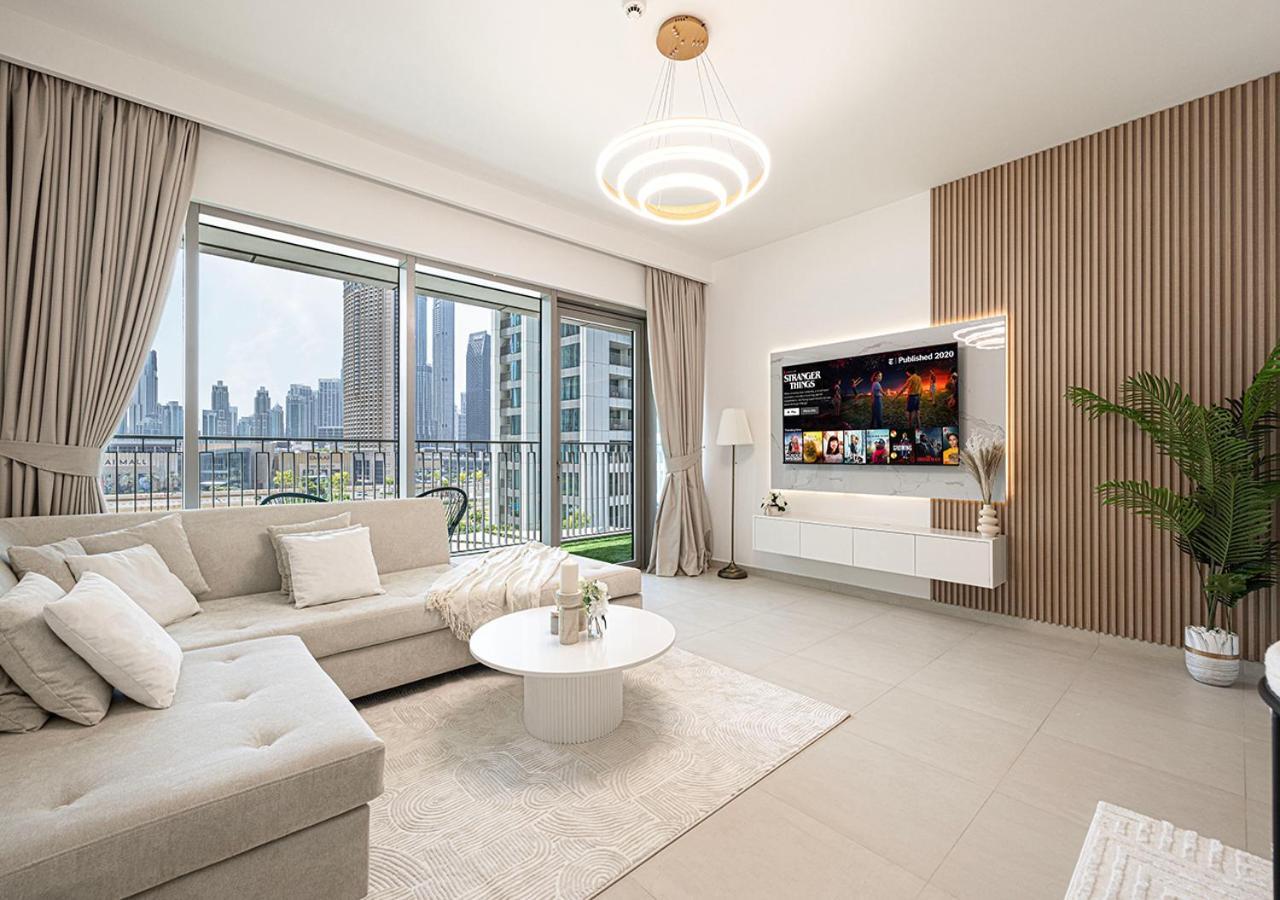 Luxurious Burj Khalifa View 5 Star 4bd In Downtown With Mall Access - Brand New Apartment
