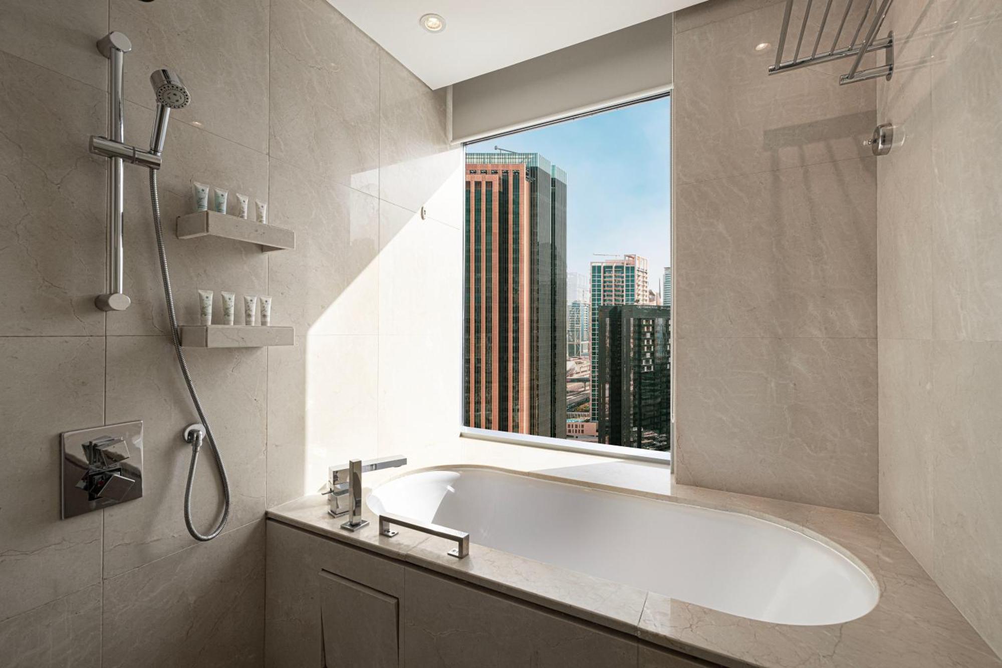 The Address Marina - Lux Living Appart hôtel Dubaï