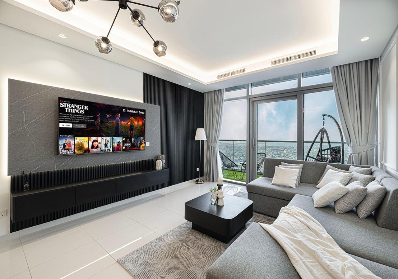 Appartement 5 Star High Rise Luxury Apartment, Infinity Pool With Stunning Burj View - Brand New