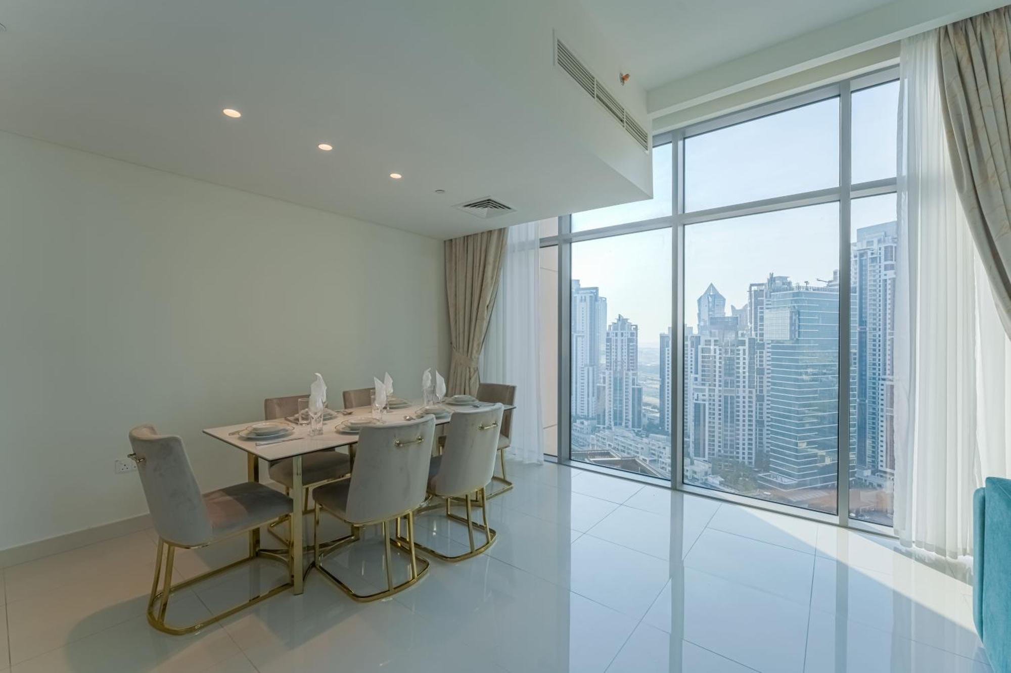 Appartement Beautiful 2br In The Heart Of Blvd Dubaï