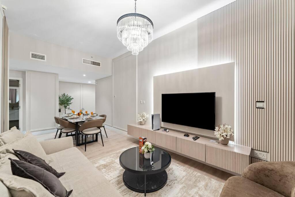 First Class 2br Breathtaking & Palm View Dubaï