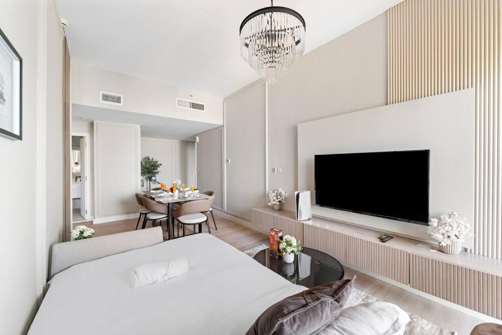 First Class 2br Breathtaking & Palm View Dubaï