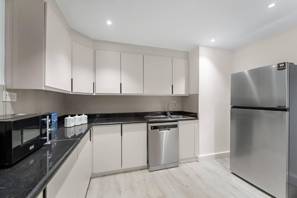 Appartement First Class 2br Breathtaking & Palm View Dubaï