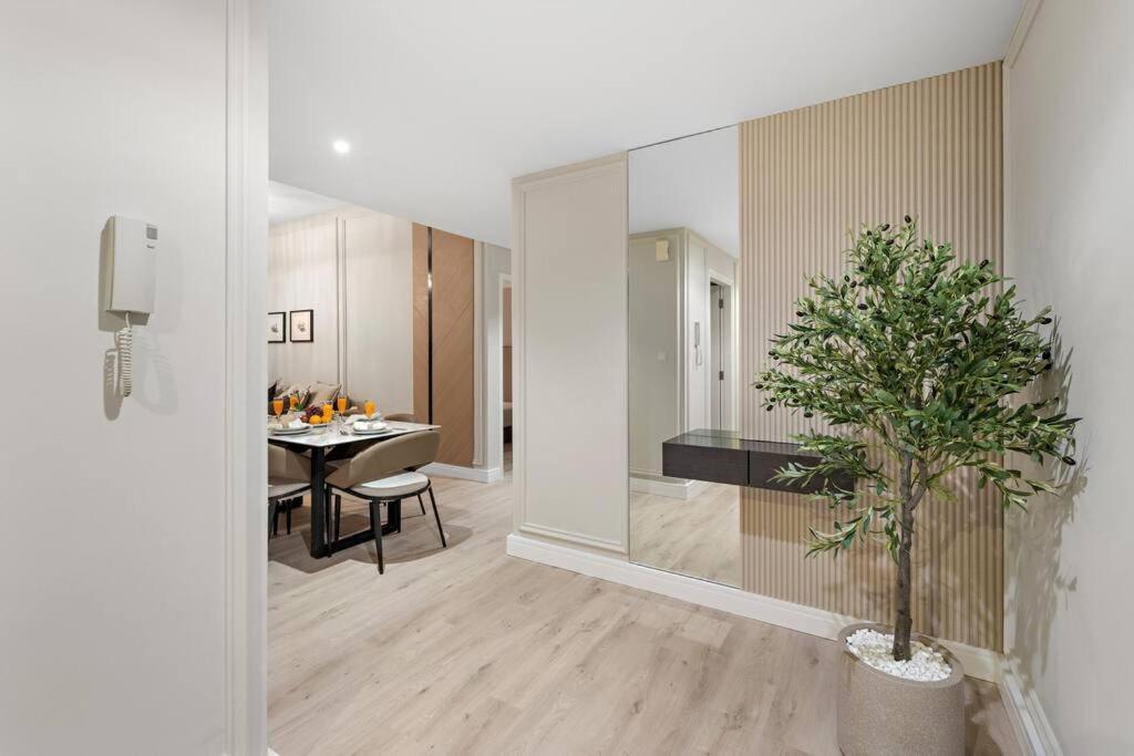 Appartement First Class 2br Breathtaking & Palm View *