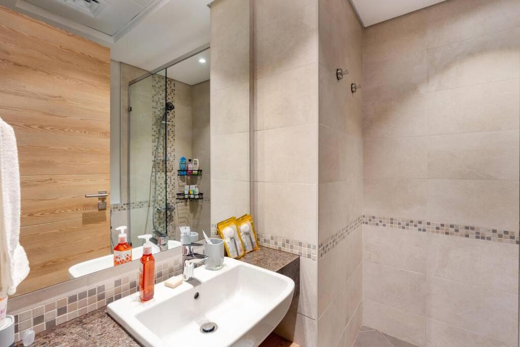 Eleganz By Danube - 2 Bedroom - Jvc Appartamento Dubai