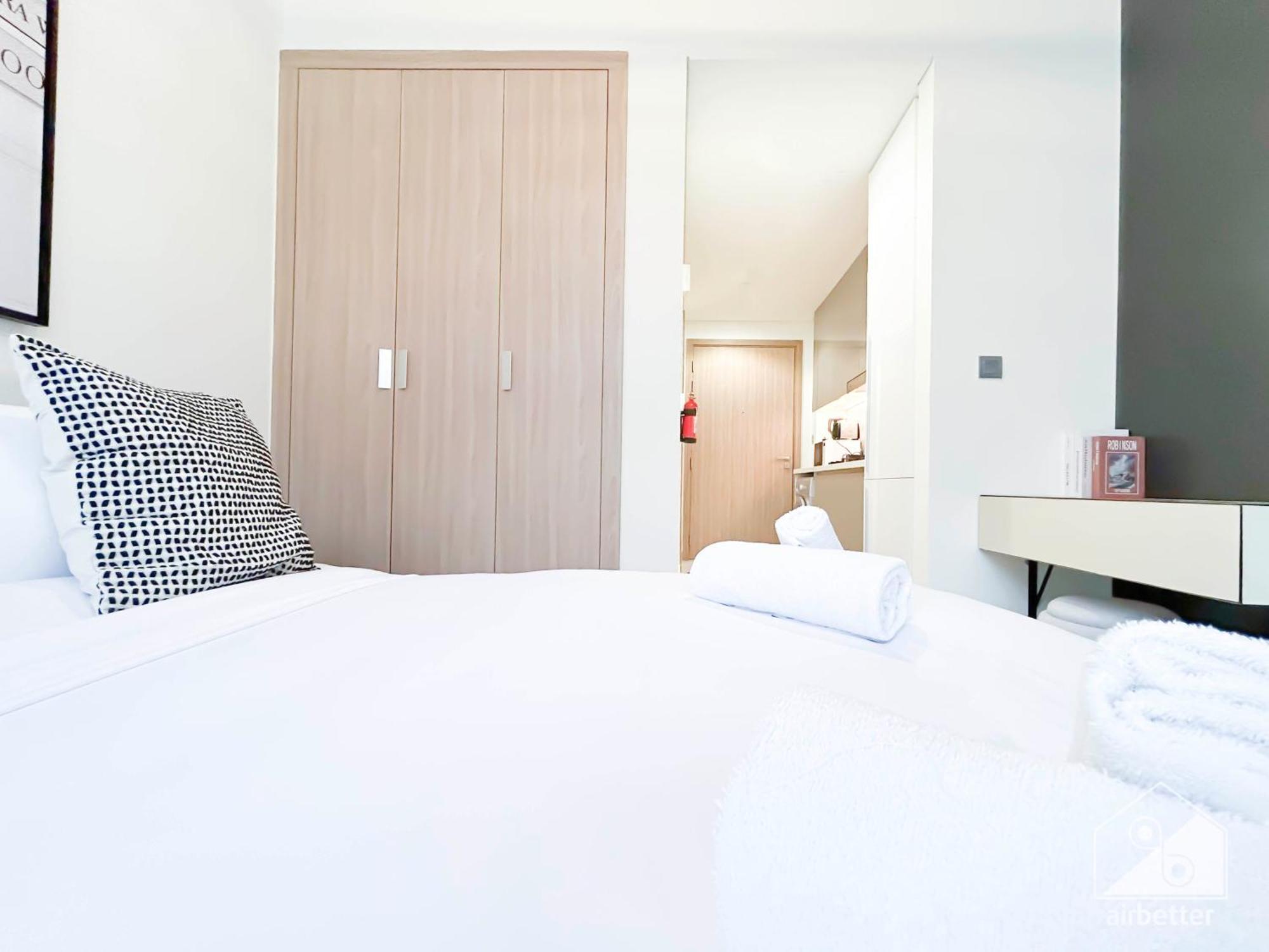 Appartement Bright & Airy With Balcony In Azizi Riviera *