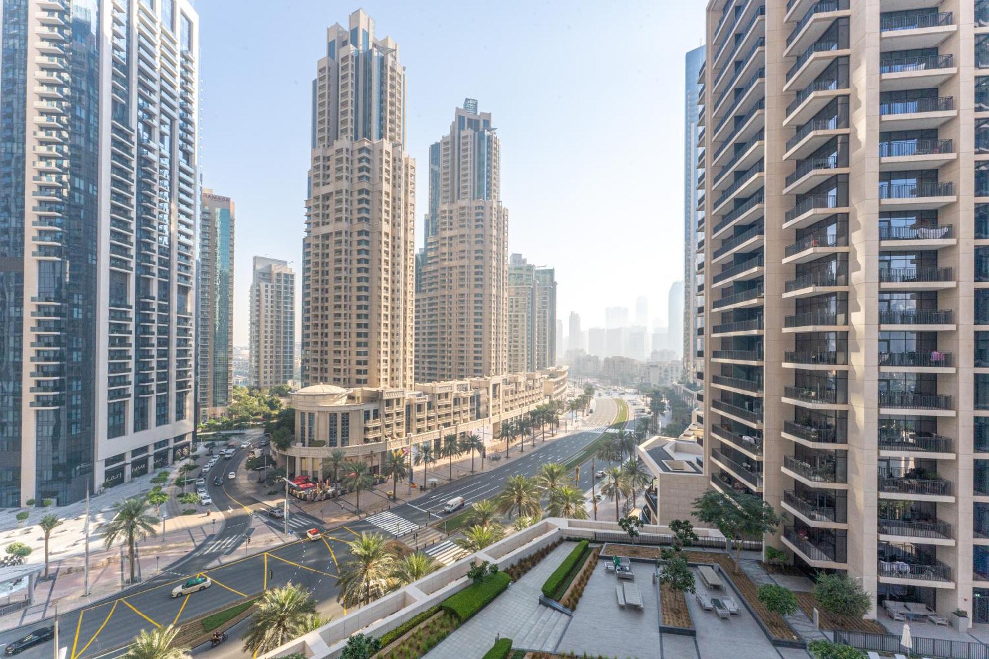 Modern Luxury 2br Burj Khalifa Partial & Blvd View Apartamento