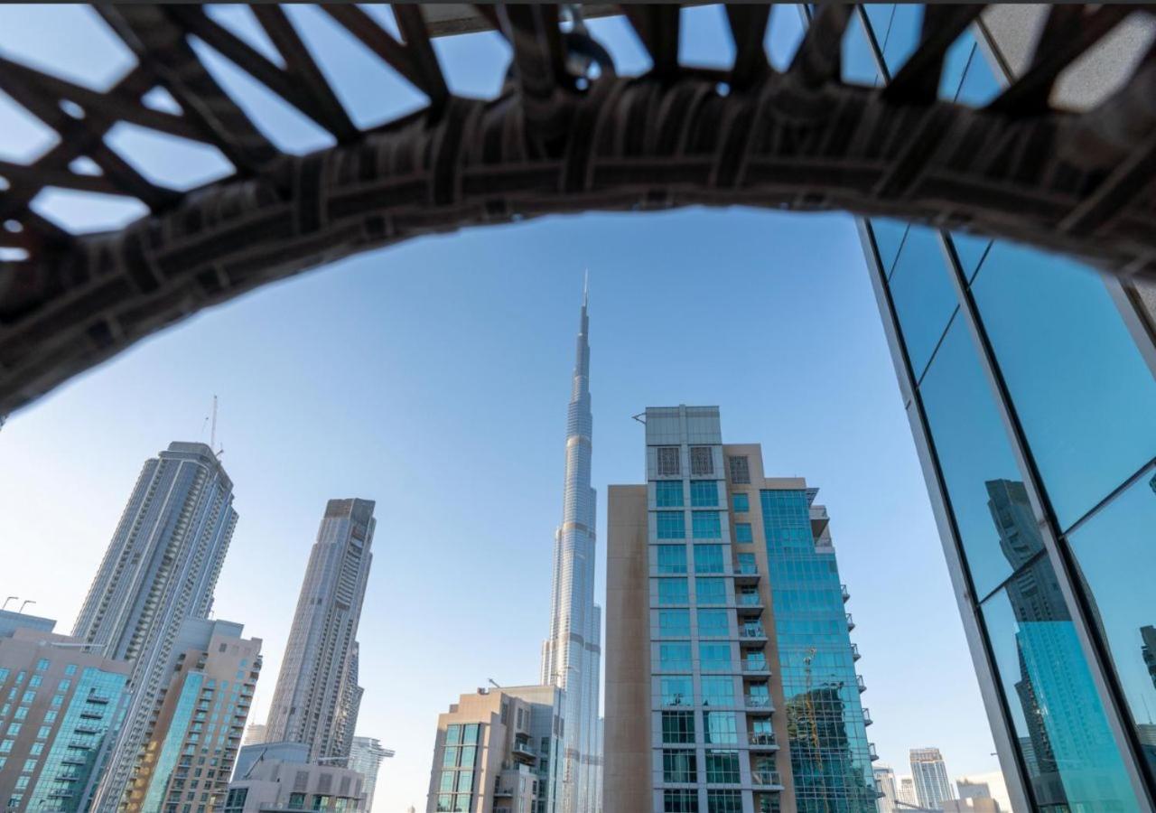 Burj Khalifa View Downtown Gem, 8 Minutes Walk To Mall Apartemen *