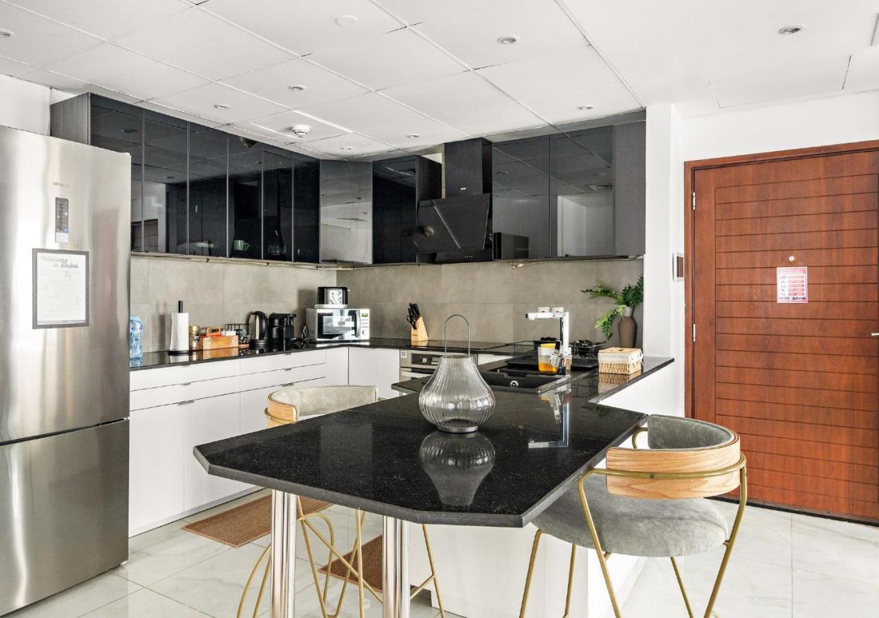 Apartemen Burj Khalifa View Downtown Gem, 8 Minutes Walk To Mall