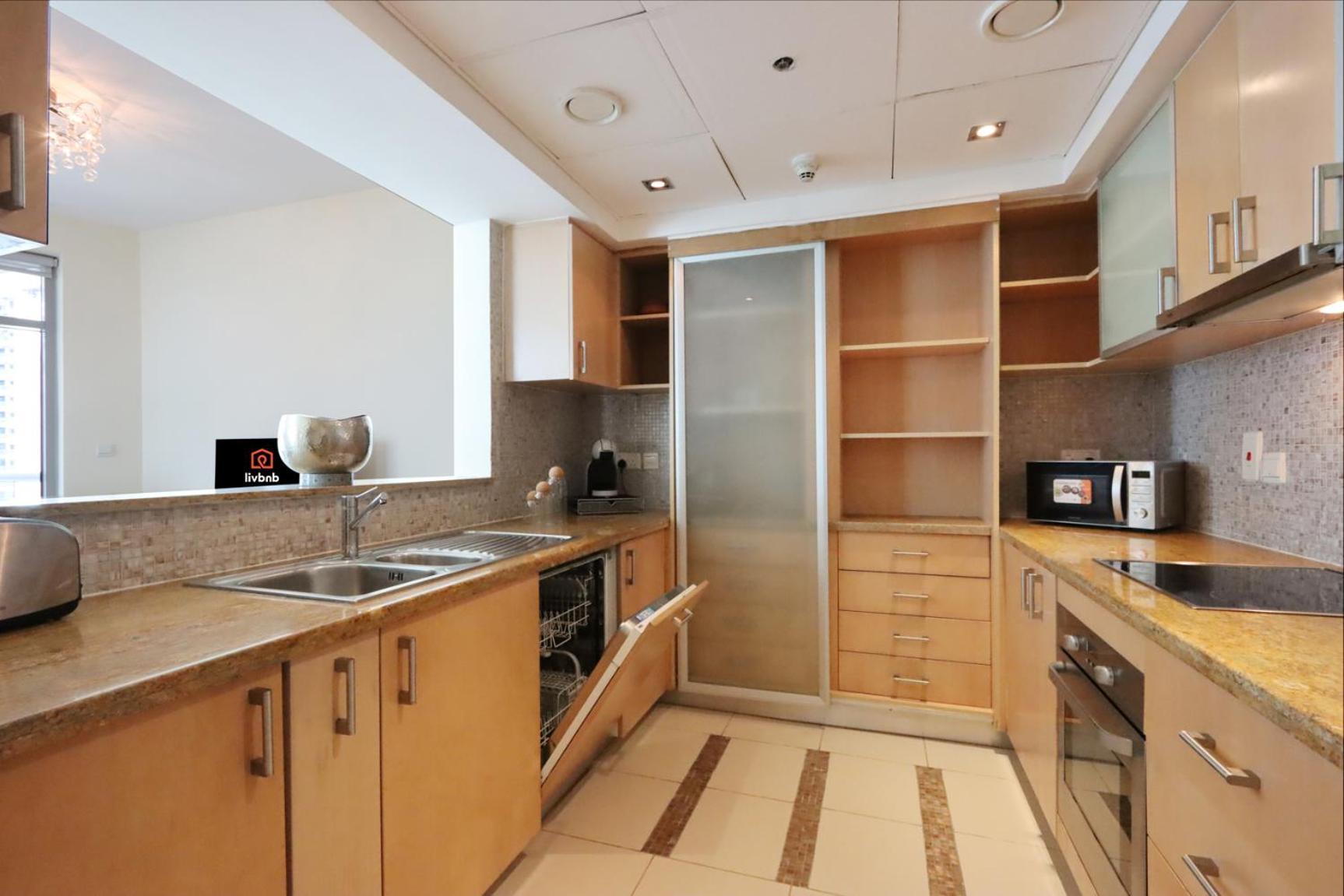 1b With Full Marina Views, Nearby And The Walk Appartement Dubaï
