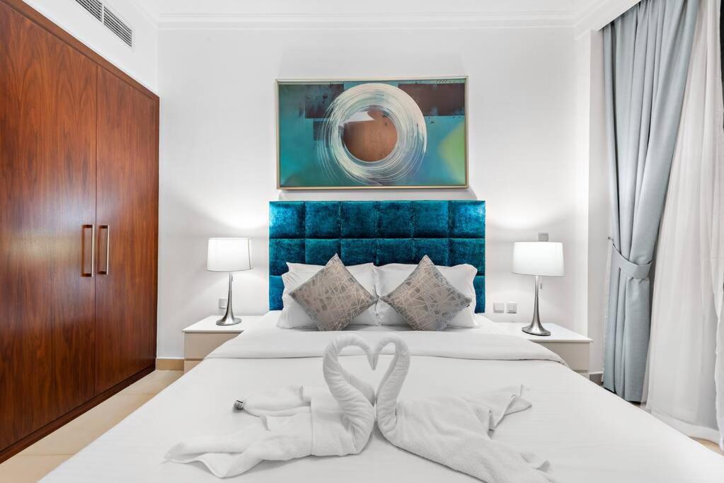 First Class 2br Elegance With Iconic Views * Dubaï