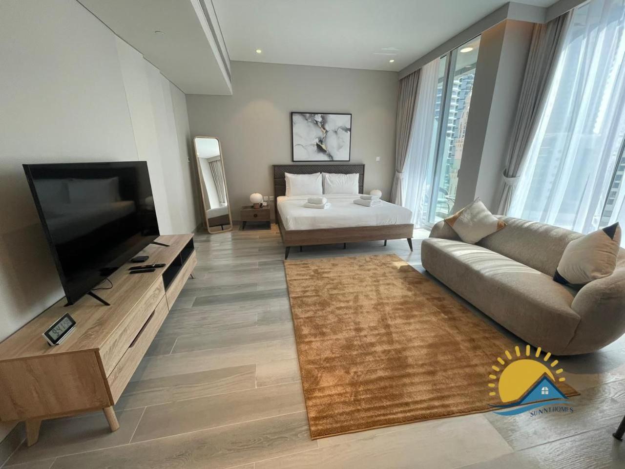 Marina Walk Gem Modern With Pool & Gym Access, Steps To & Metro Appartement