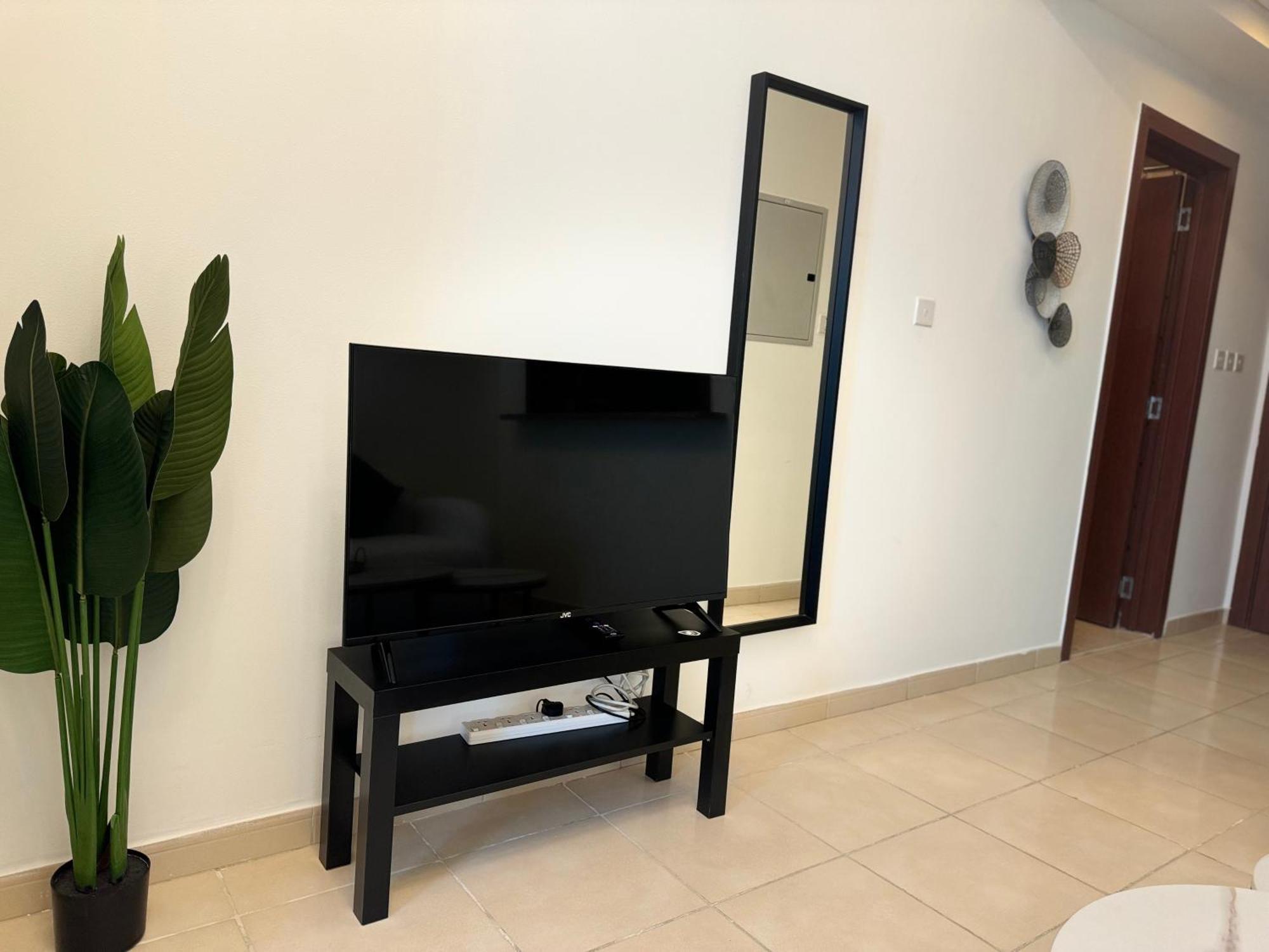 Ashri Homes In Production * Dubái