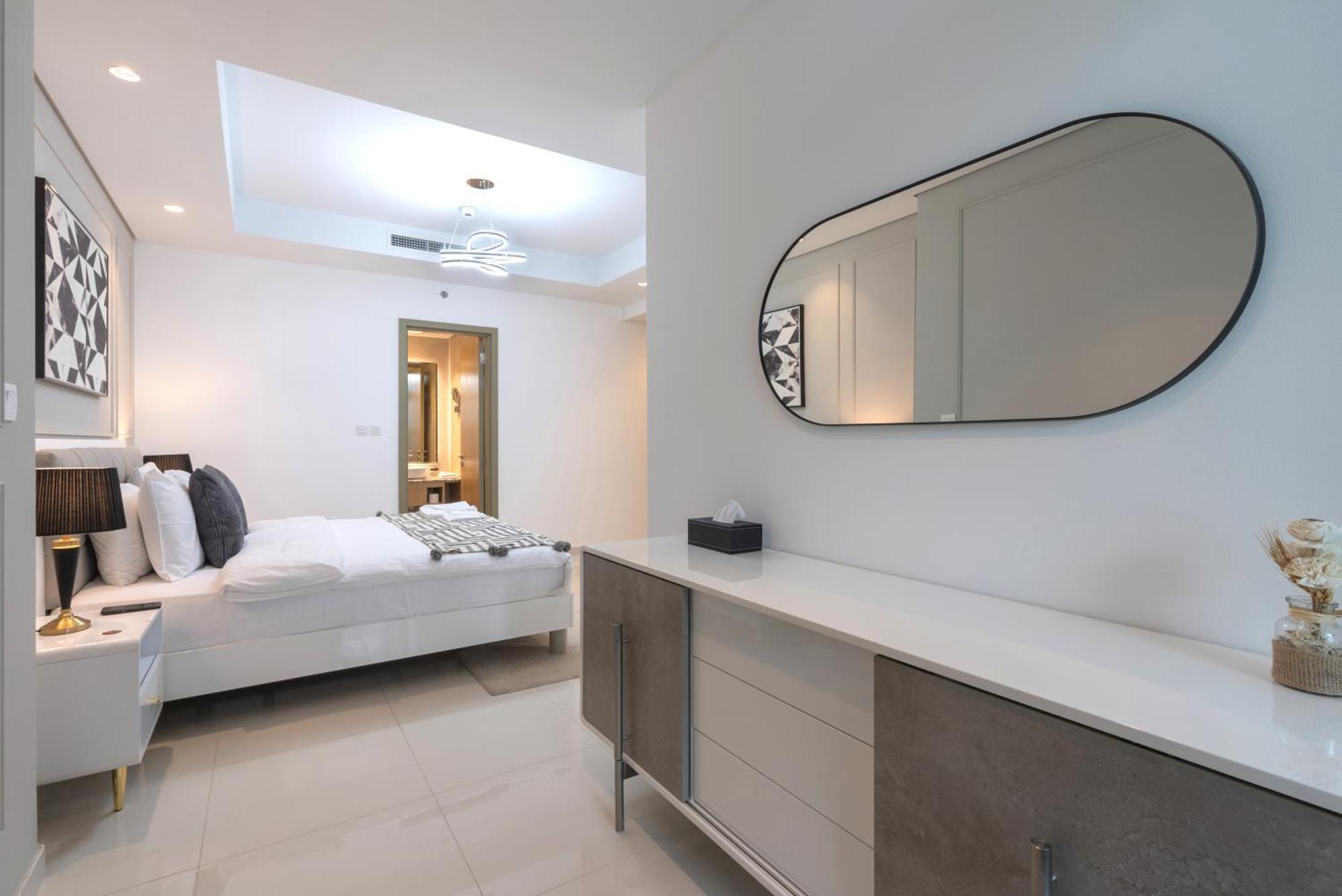 2 Kind Beds - 7mins To Mall - Burj View