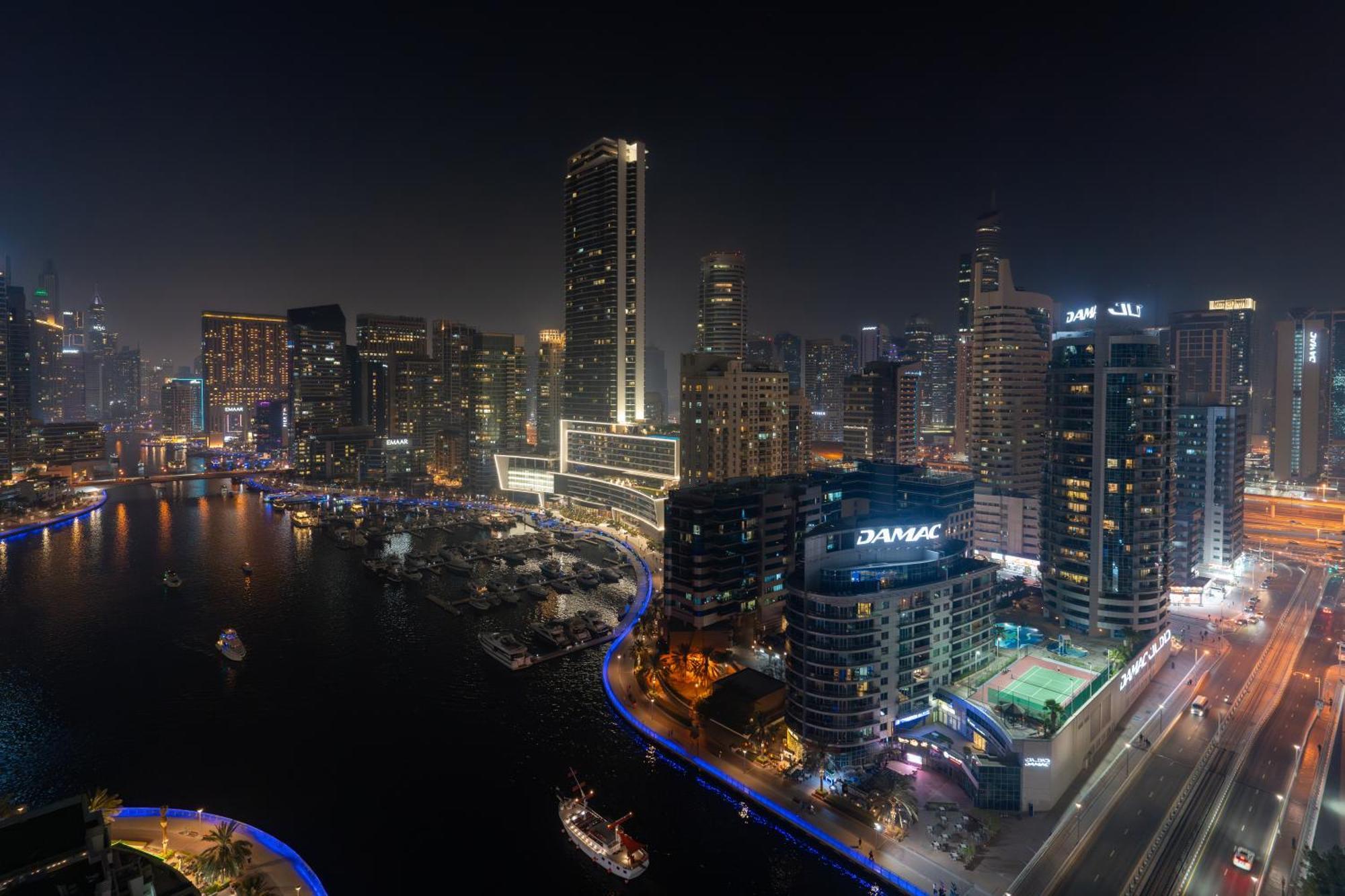 Dubaiashome - Luxury Special Apartemen