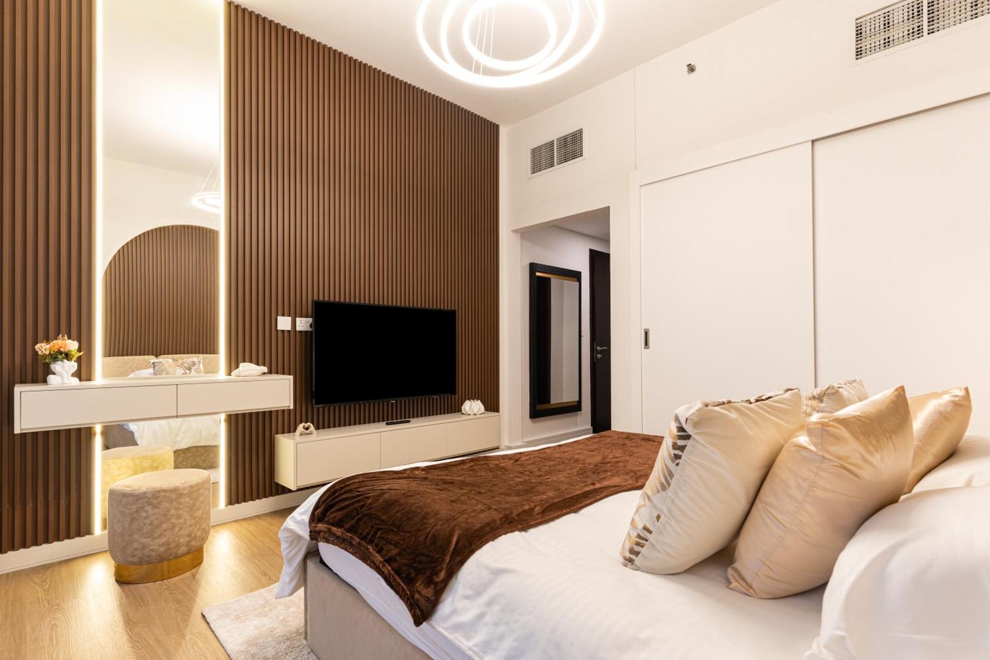 Dubaiashome - Luxury Special * Dubai