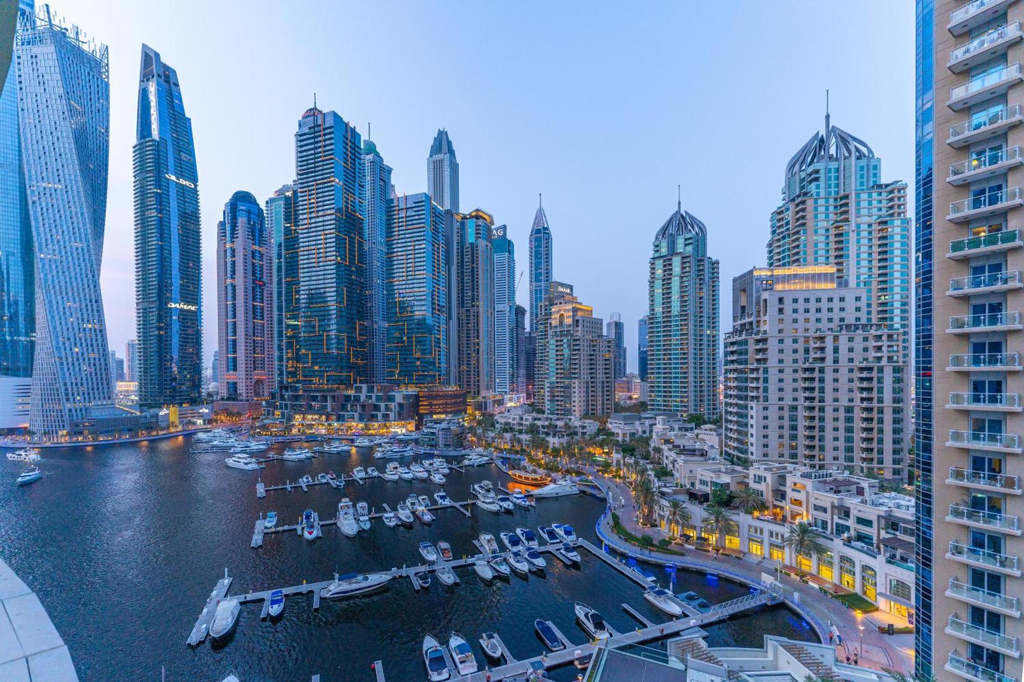 Avant Marina 2br With Amazing Views Appartamento Dubai